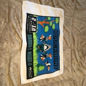 NHL playoff rally towel